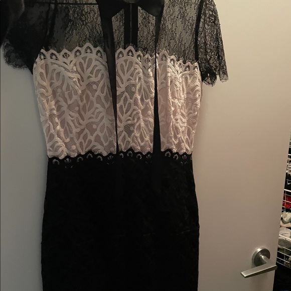 Sandro - two tones lace dress - Picture 4 of 5